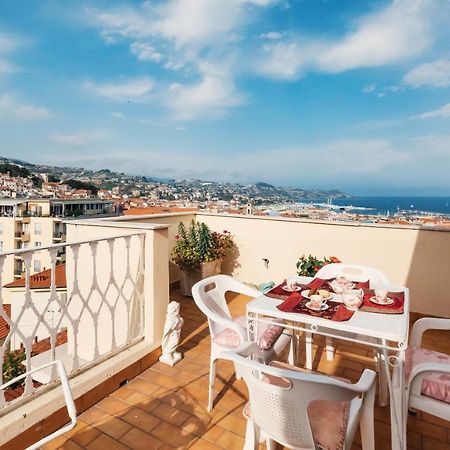 Dimora Bellavista,Garage Privato,Due Piani Apartment Sanremo Bagian luar foto