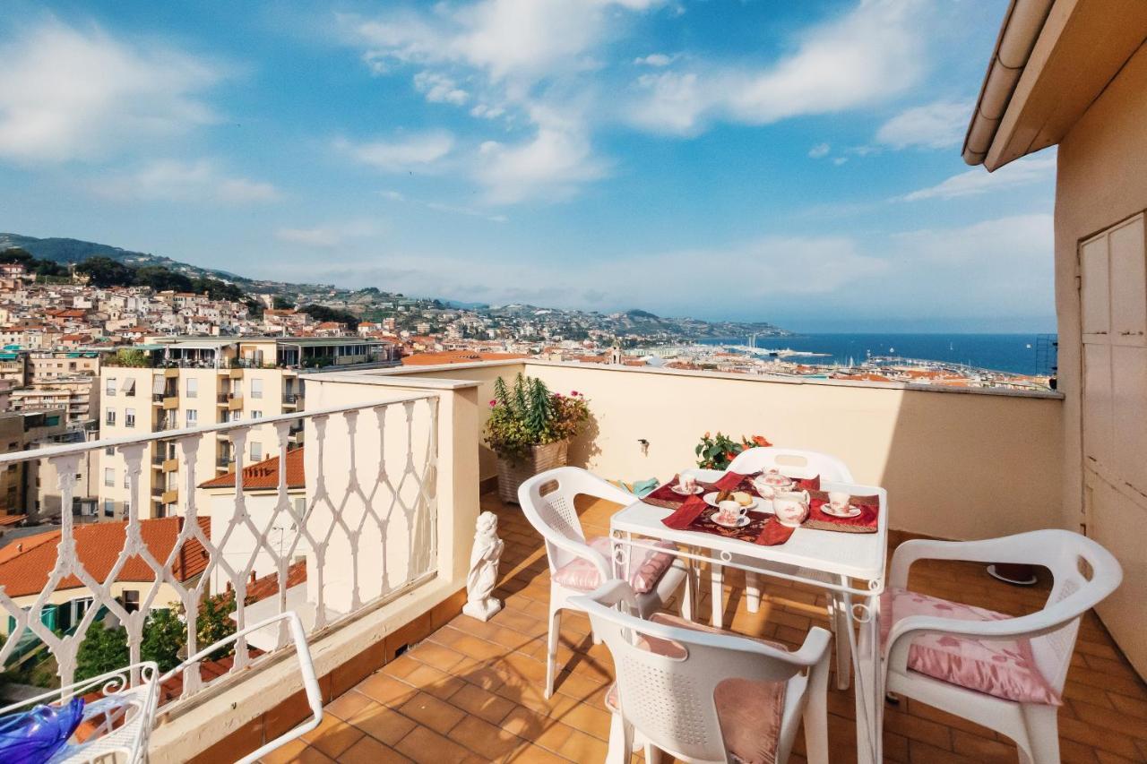 Dimora Bellavista,Garage Privato,Due Piani Apartment Sanremo Bagian luar foto