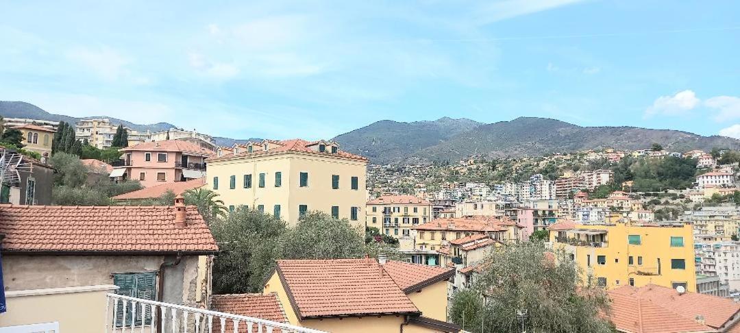 Dimora Bellavista,Garage Privato,Due Piani Apartment Sanremo Bagian luar foto