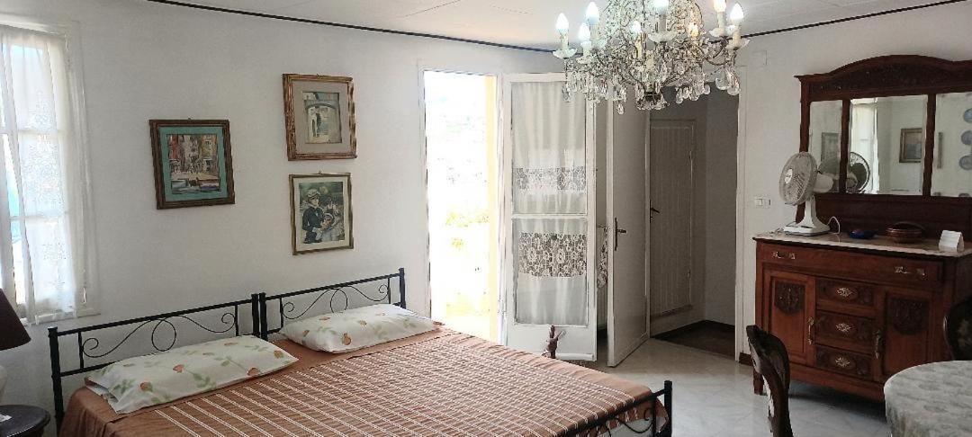 Dimora Bellavista,Garage Privato,Due Piani Apartment Sanremo Bagian luar foto